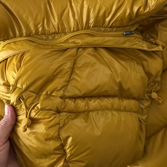 Athleta Lofty Down Vest - Picture 5 of 5